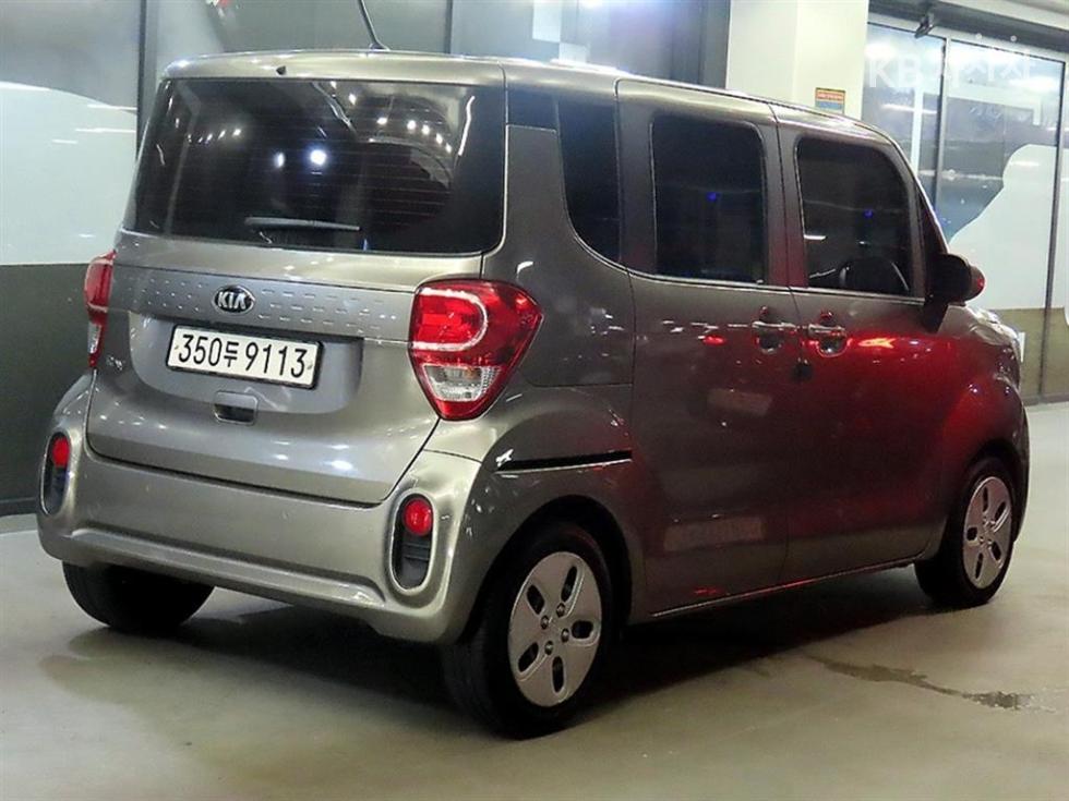 2021 - kia ray
