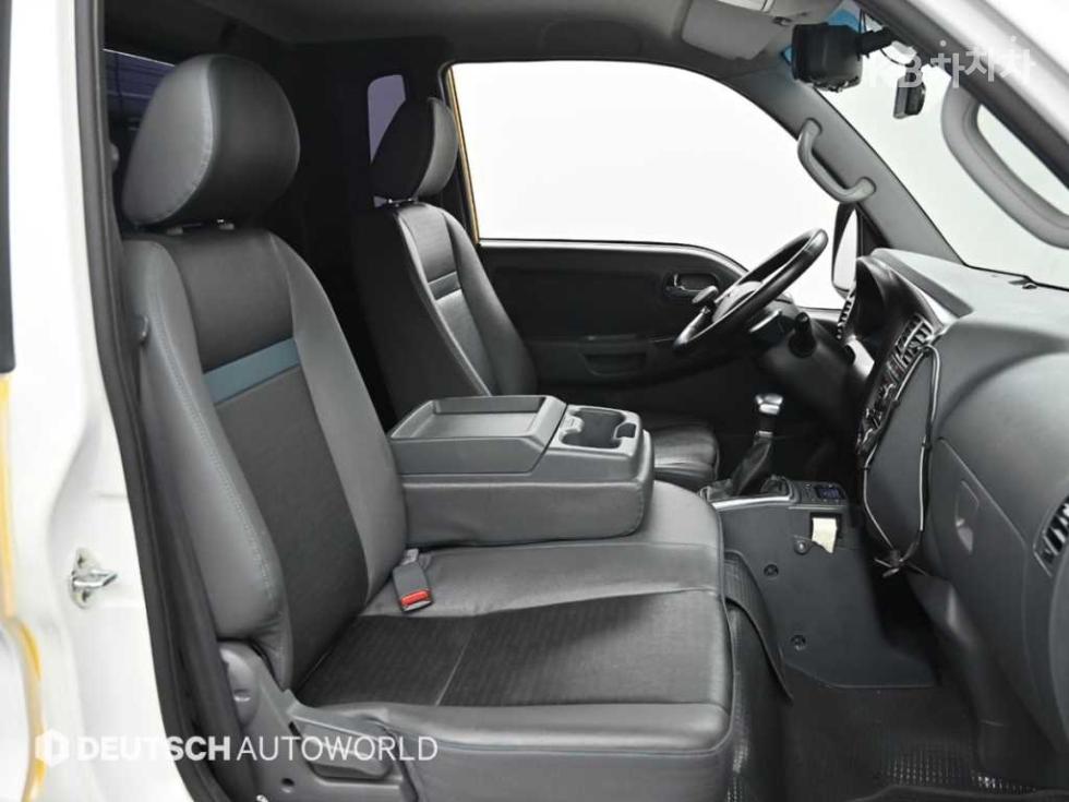 2021 - kia bongo iii
