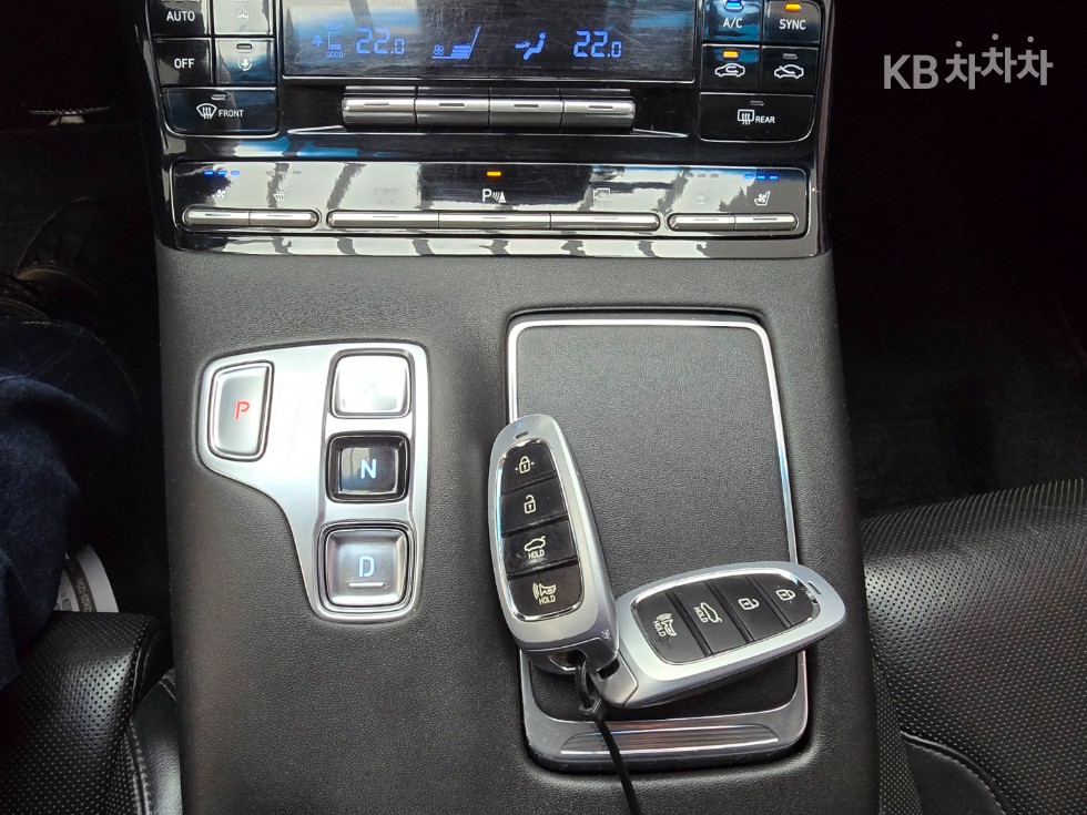 Hyundai Grandeur — miniaturë 12