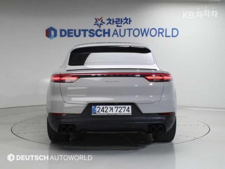 Porsche Cayenne 9Y0 3.0 Coupe Base Type 5