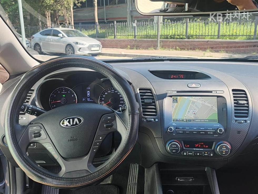 2013 - kia k3