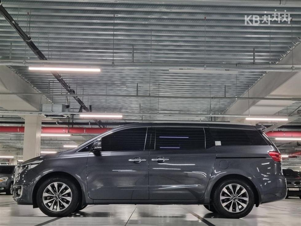 2015 - kia carnival