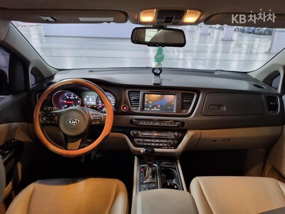 2015 - kia carnival