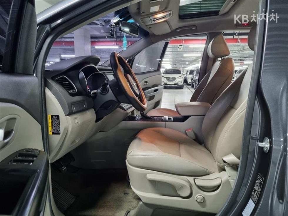 2015 - kia carnival