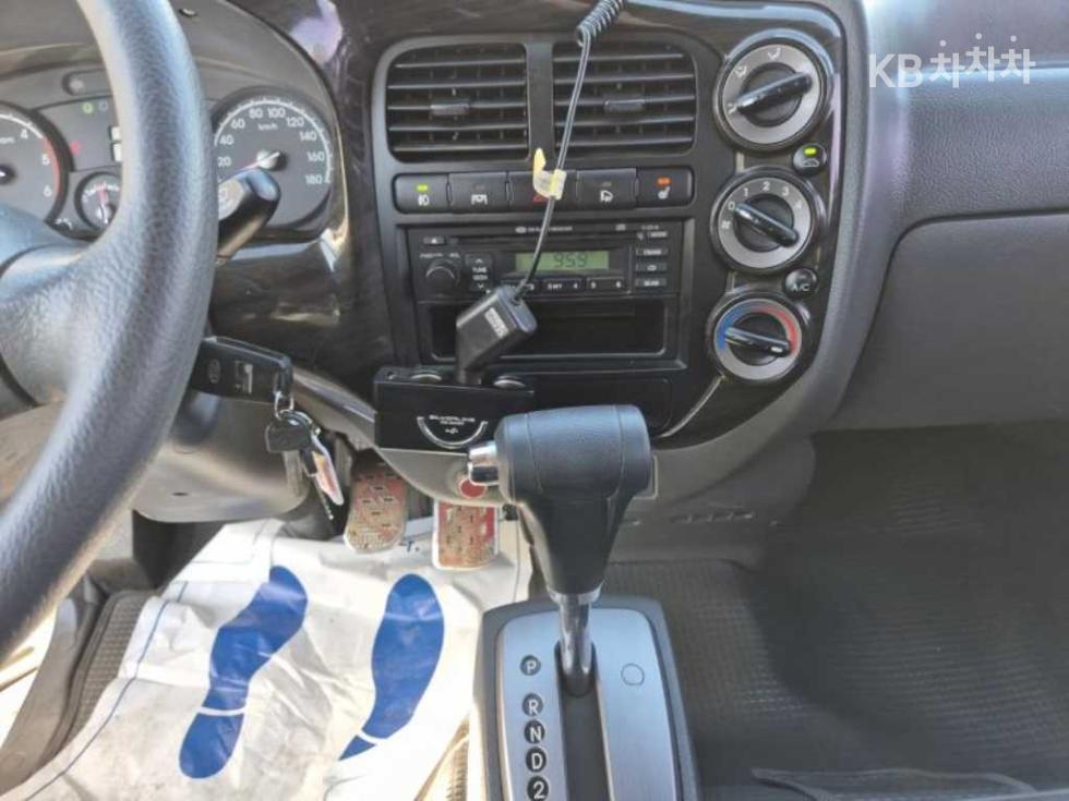 2010 - kia bongo iii