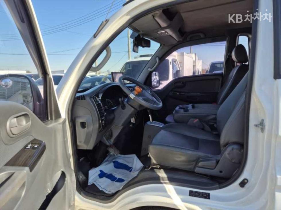 2010 - kia bongo iii