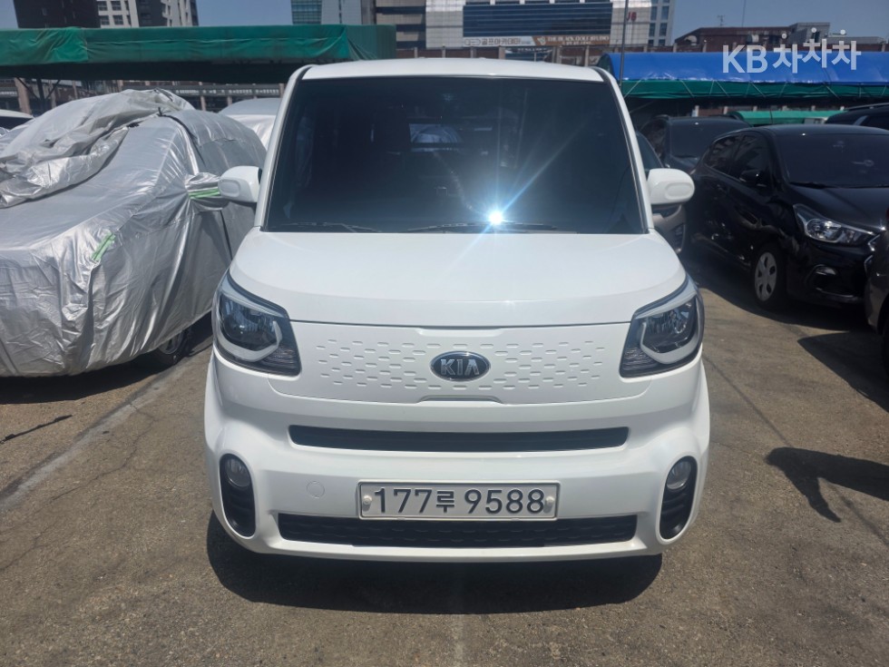 2021 - kia ray
