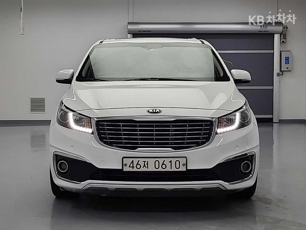 2017 - kia carnival