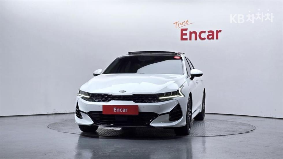 2020 - kia k5