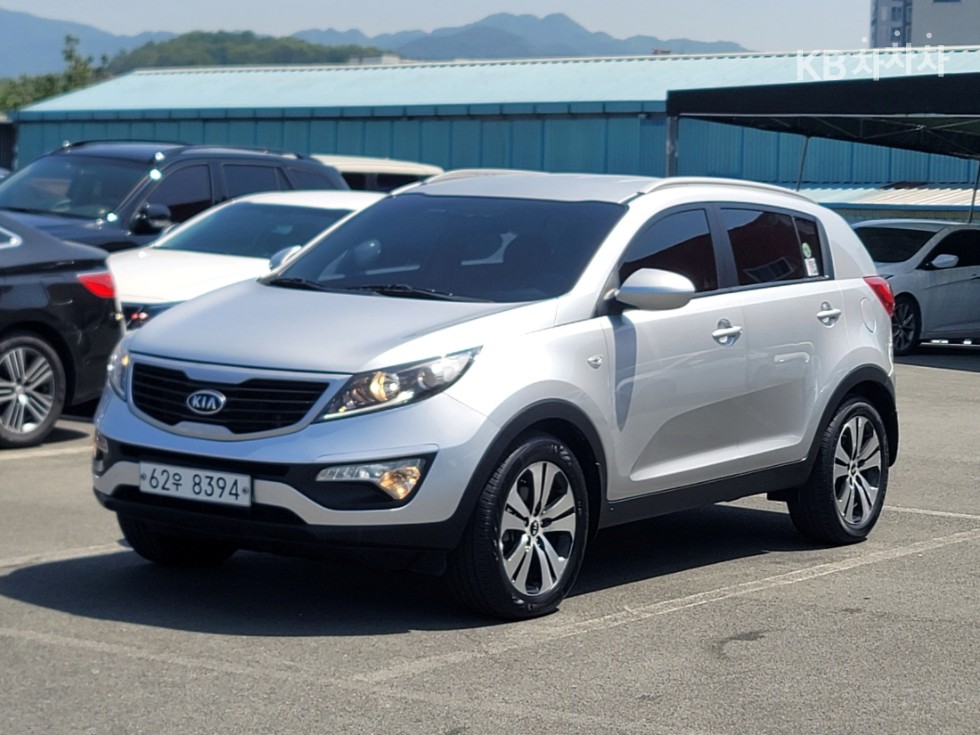 2012 - kia sportage