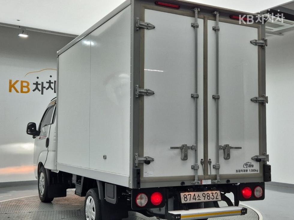 2025 - kia bongo iii