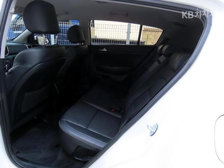 Kia Sportage The Bold Smart Stream D 1.6 Diesel 2WD Luxury 7