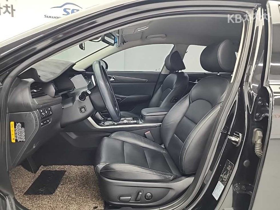 2020 - kia k7