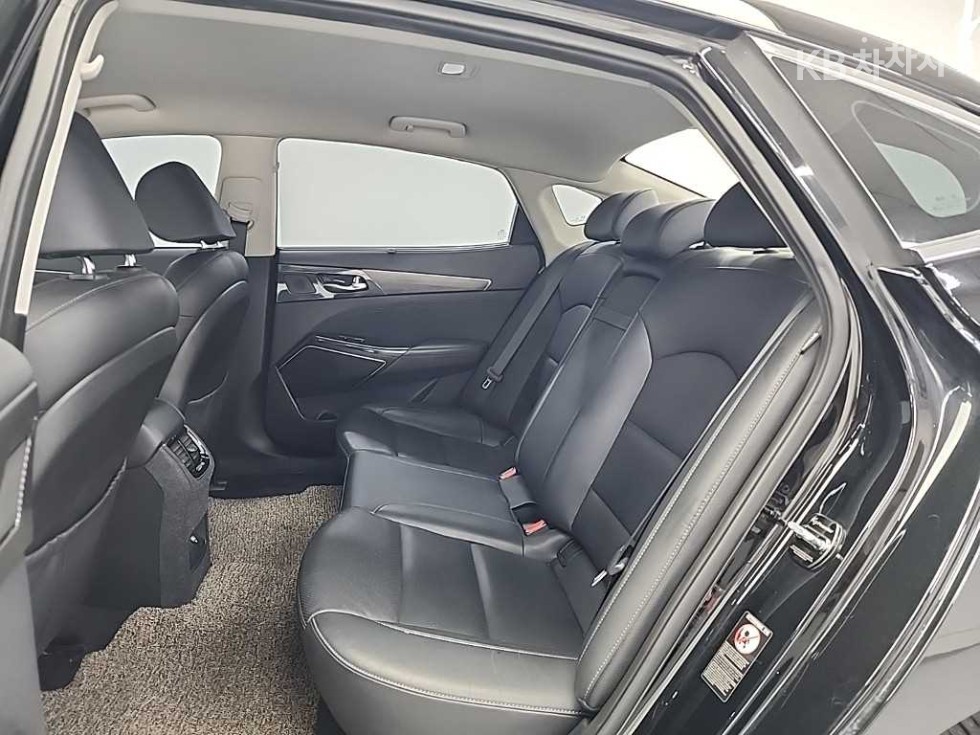 2020 - kia k7