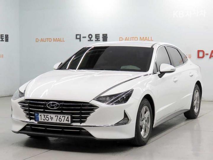 Hyundai Sonata 2.0 LPG 렌터카 — foto 1