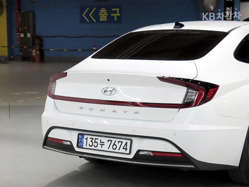 Hyundai Sonata — miniaturë 17