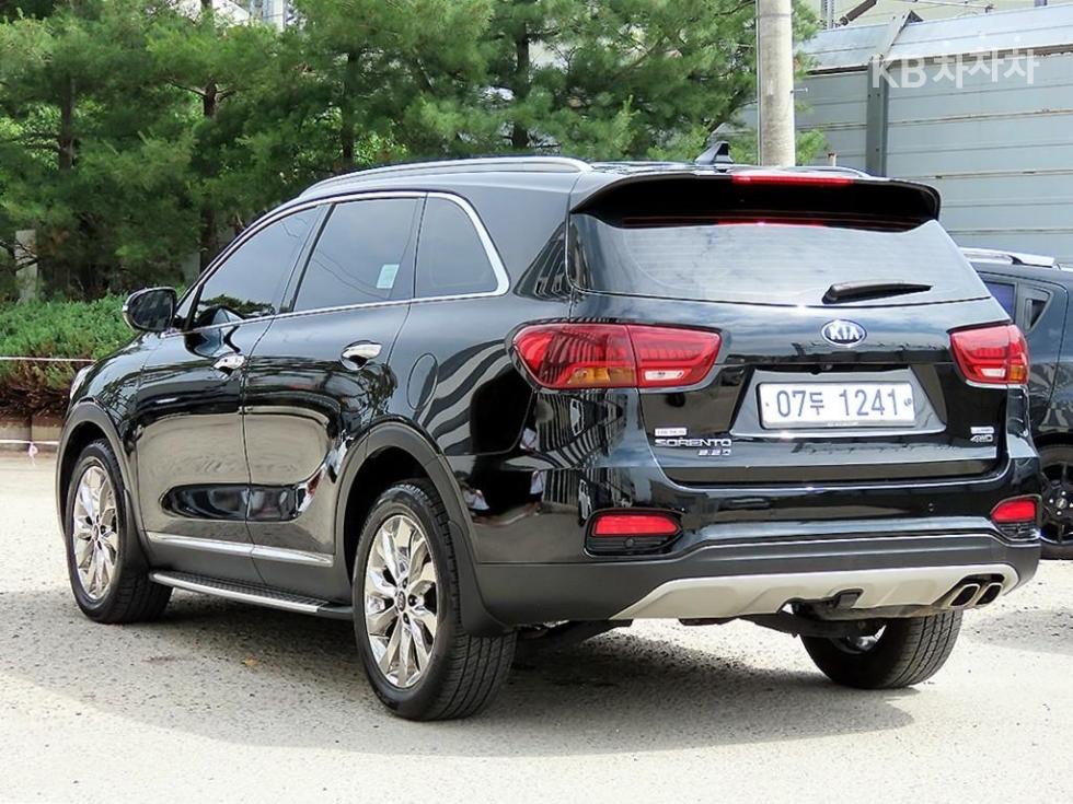 2018 - kia sorento