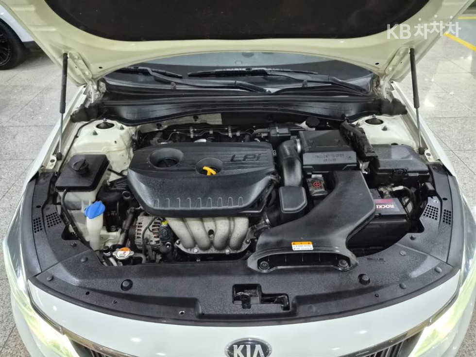 2019 - kia k5