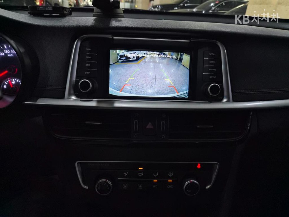 2019 - kia k5