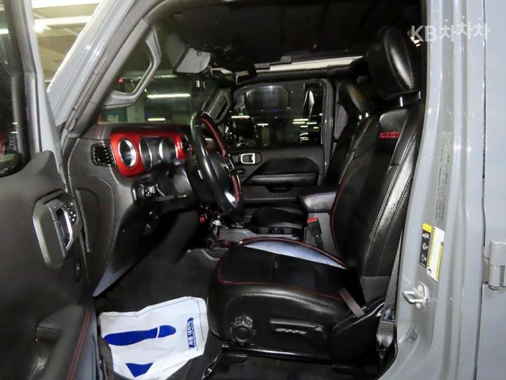 Jeep Wrangler JL 2.0 Rubicon Power Top 4 Duo Base Type 7