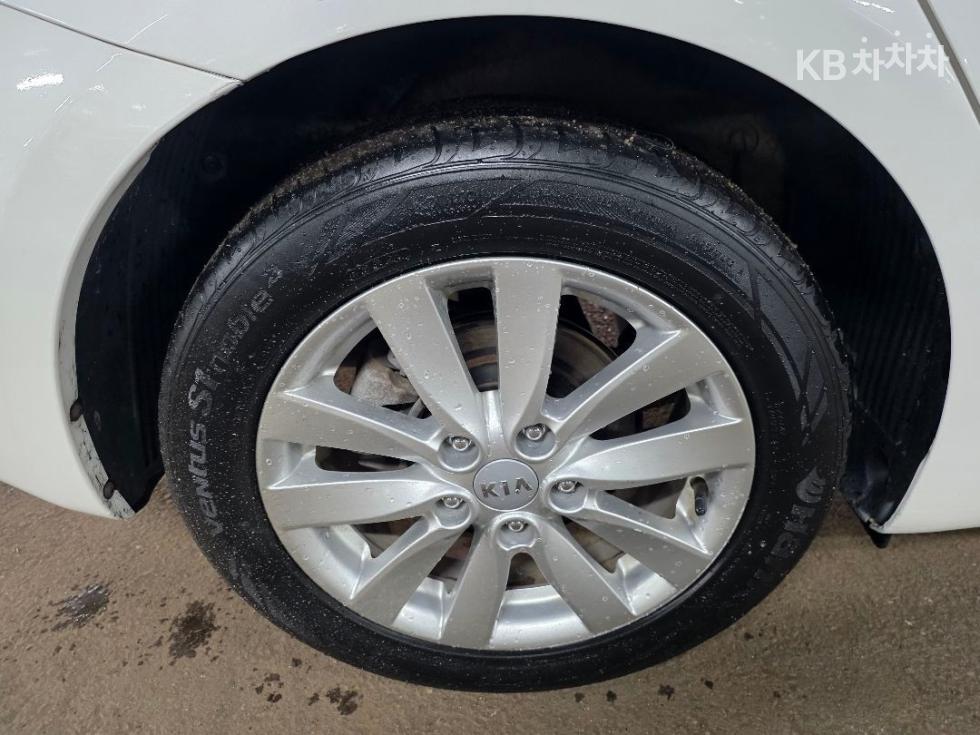 2014 - kia k3