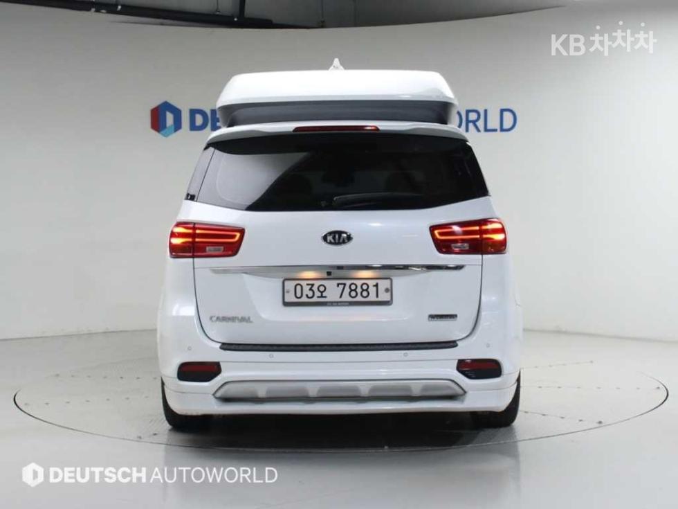 2019 - kia carnival