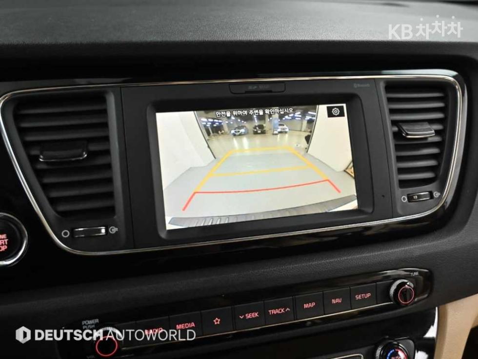 2019 - kia carnival