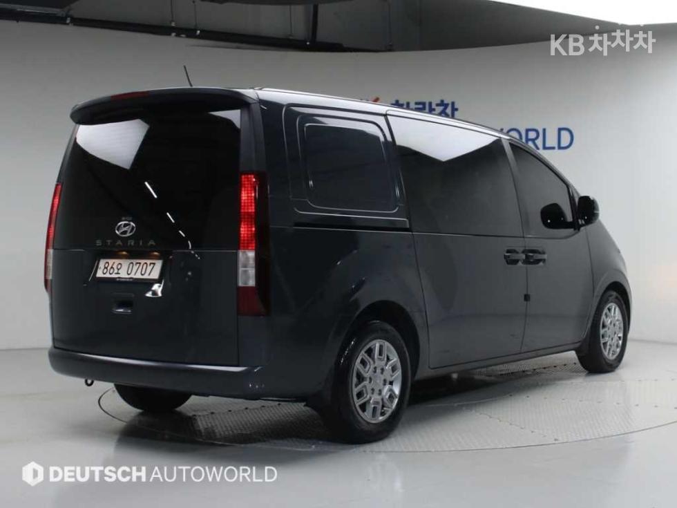 Hyundai Staria — miniaturë 2