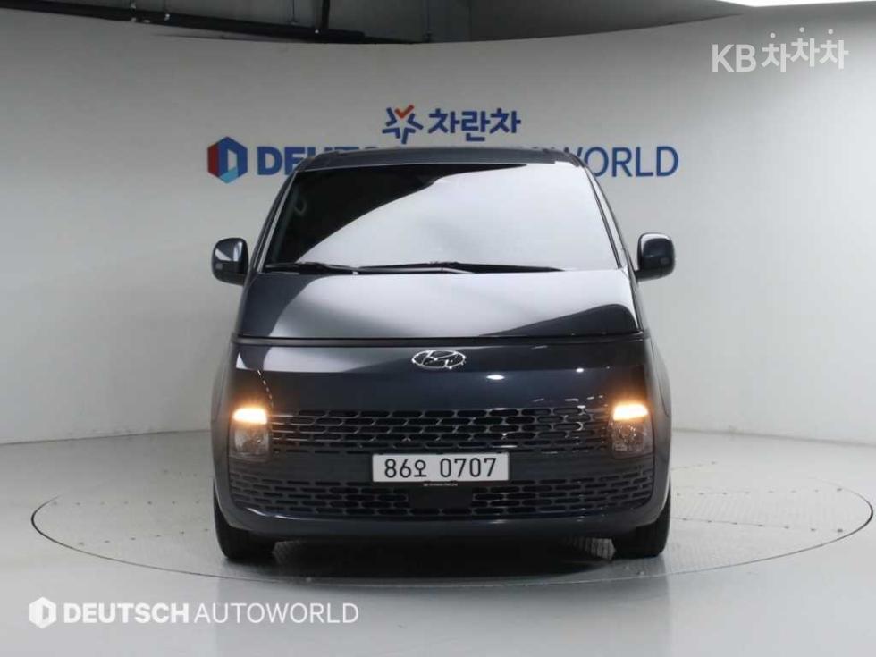 Hyundai Staria — miniaturë 3