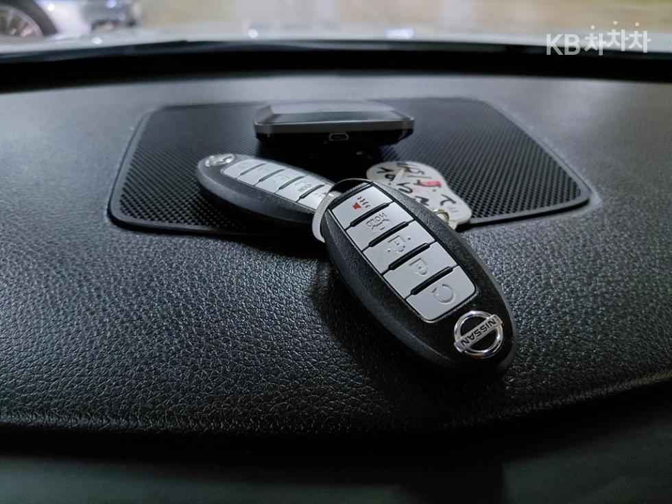 2014 - nissan altima