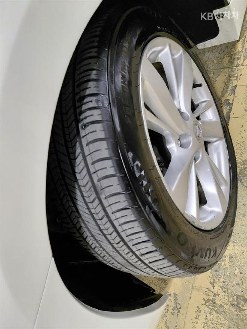 2014 - nissan altima