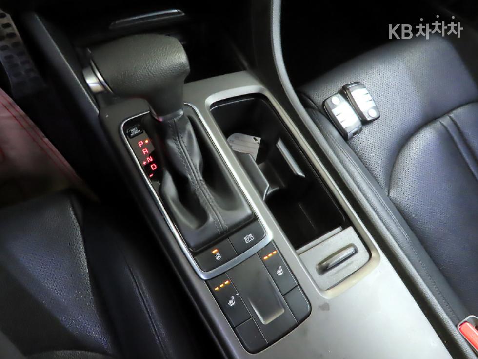 Kia K5 — miniaturë 12