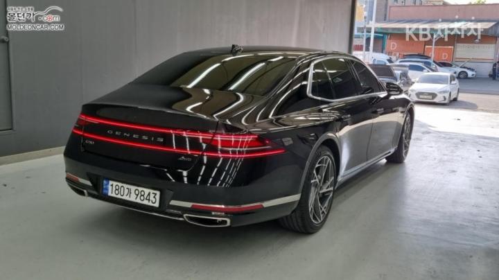 Genesis G90 RS4 3.5T AWD Base Type 3