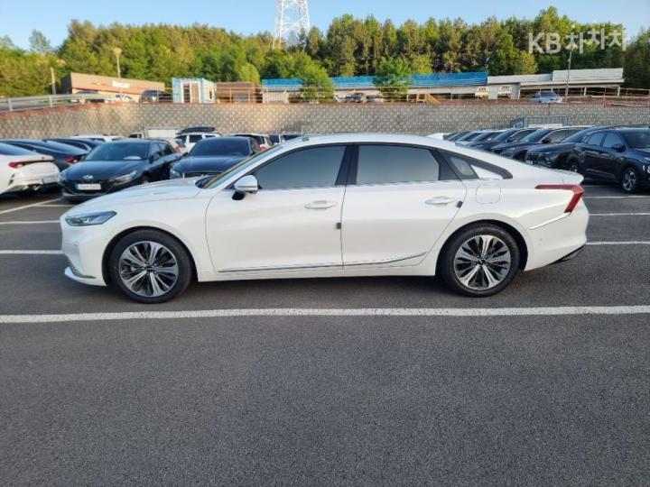 Kia K8 Hybrid 1.6 Turbo Signature 6