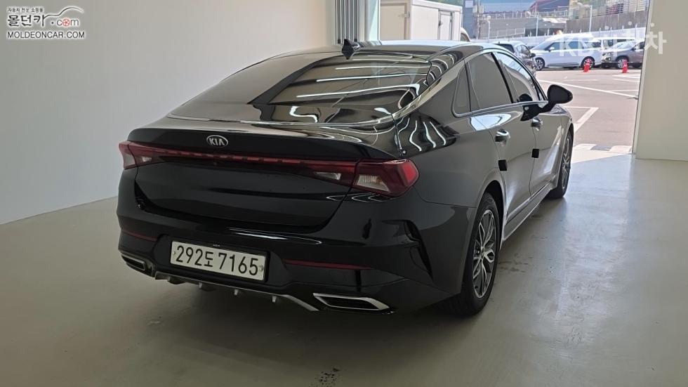 2020 - kia k5