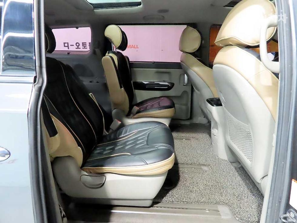 2016 - kia carnival