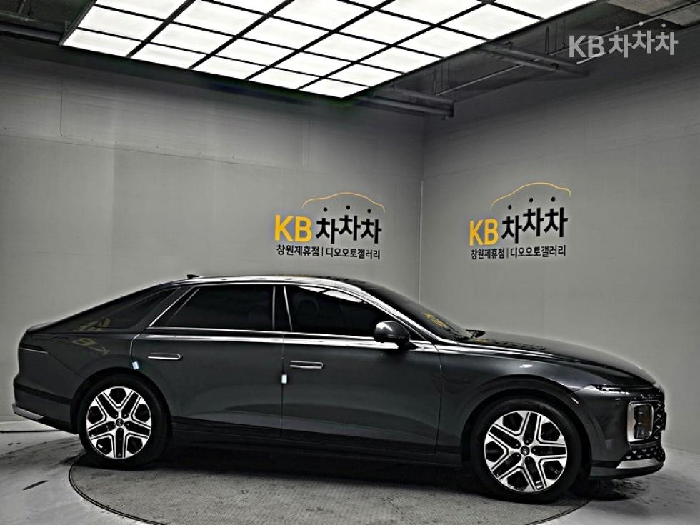 2023 Hyundai Used Car photo