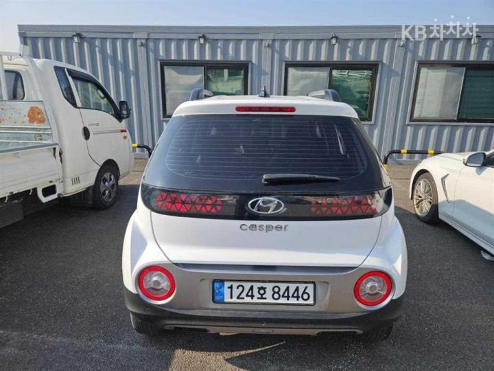 Hyundai Casper 1.0 Gasoline The Essential 5