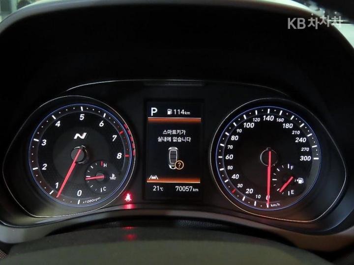 Hyundai Veloster N 2.0 T-GDi 10
