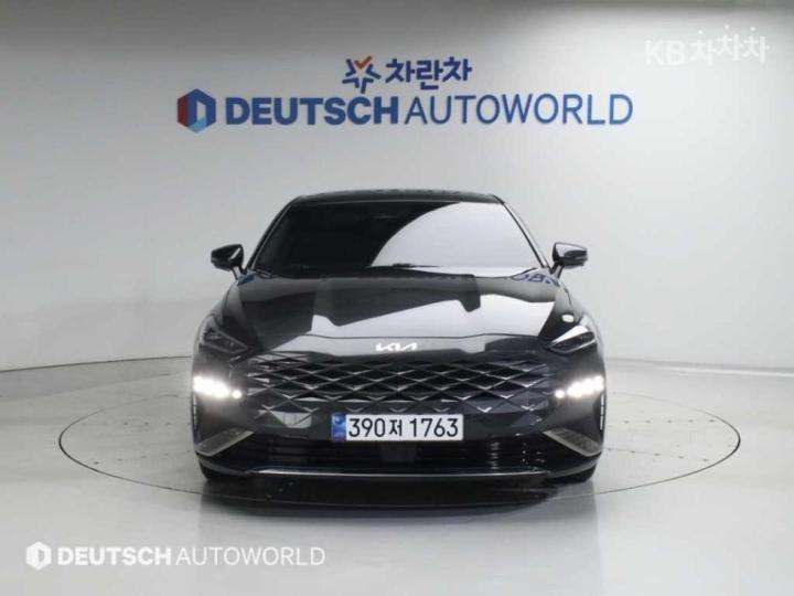 Kia K8 2.5 Gasoline Noblesse 4