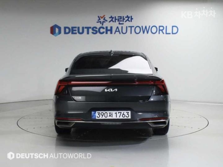 Kia K8 2.5 Gasoline Noblesse 5