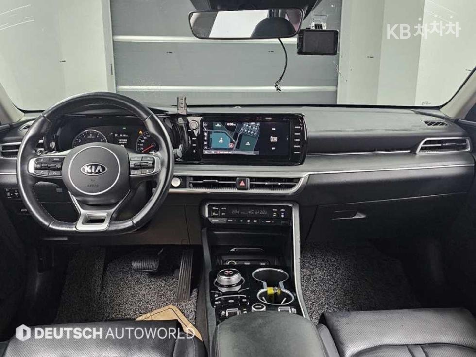 2020 - kia k5