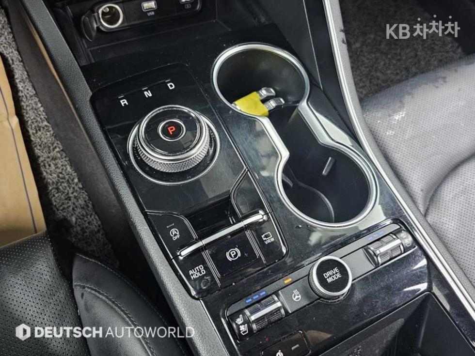 2020 - kia k5