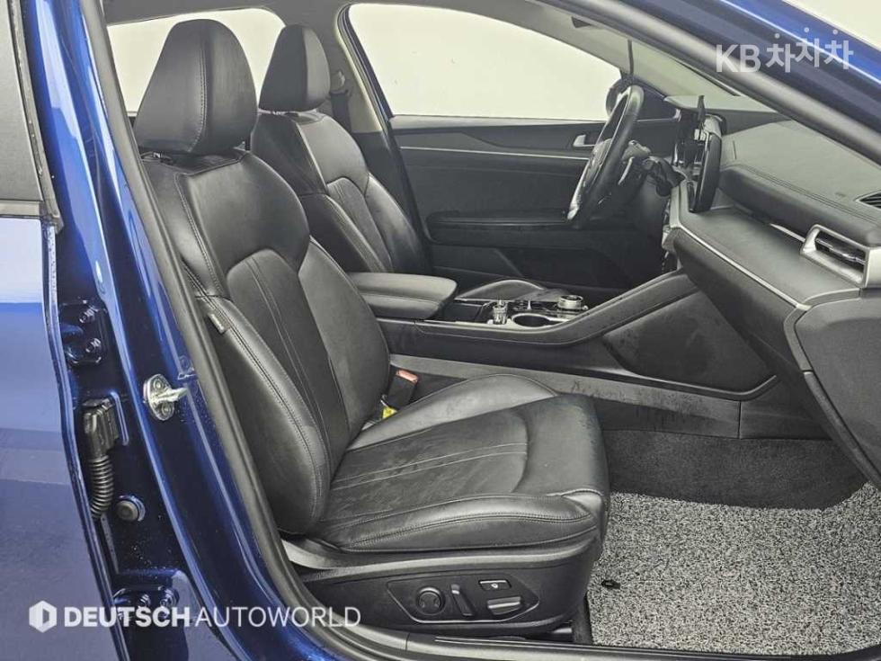 2020 - kia k5