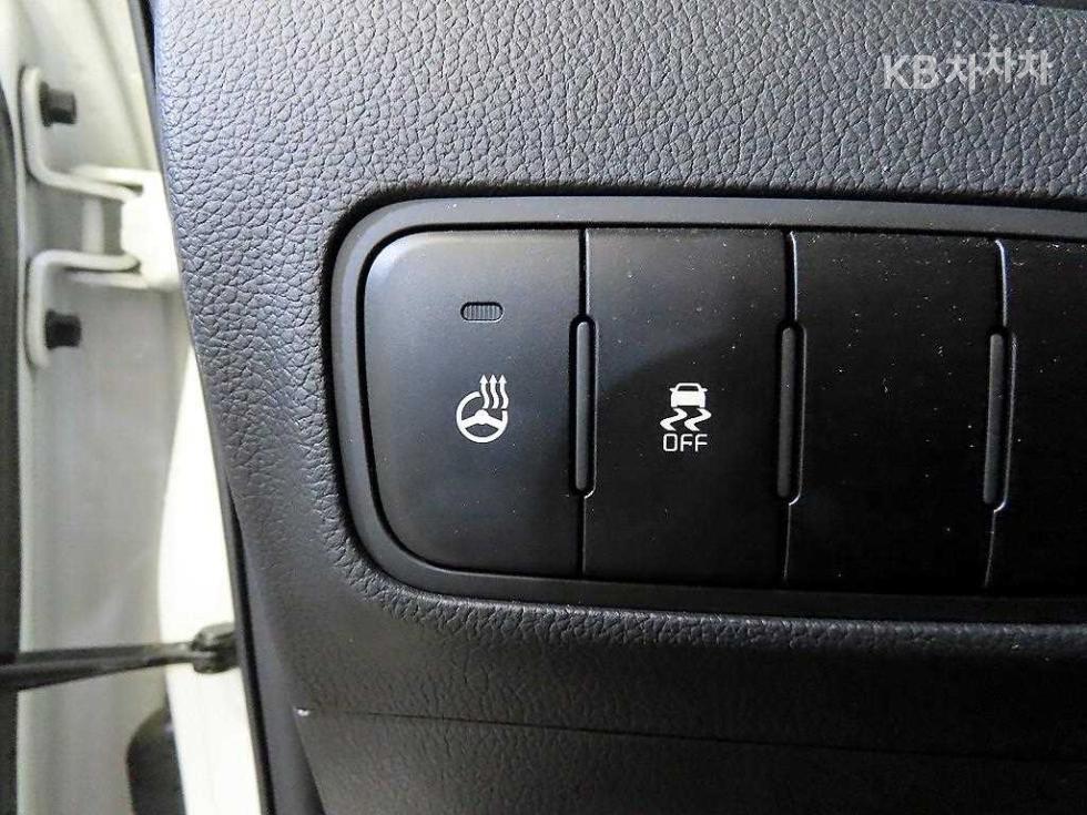 2022 - kia ray