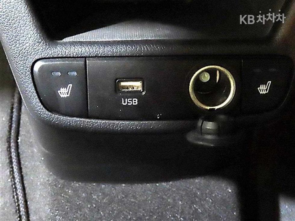 2022 - kia ray