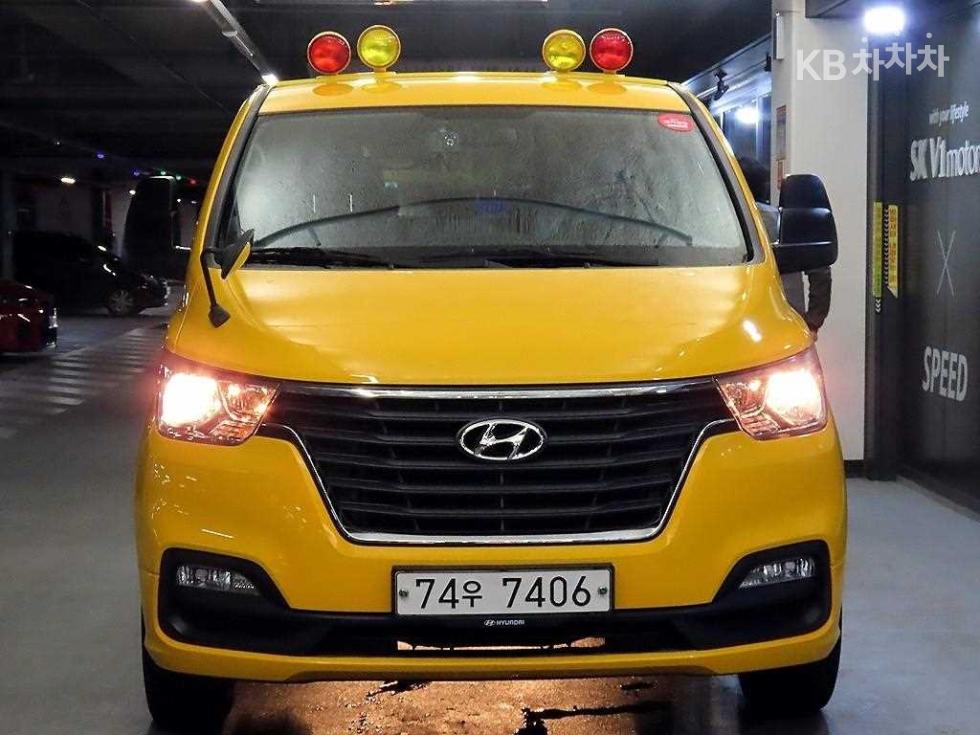 Hyundai Starex — miniaturë 2