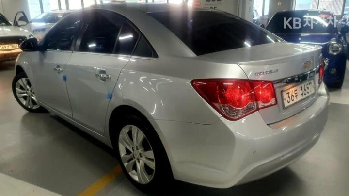 Chevrolet Cruze 1.8 LTZ+ Base Type 7