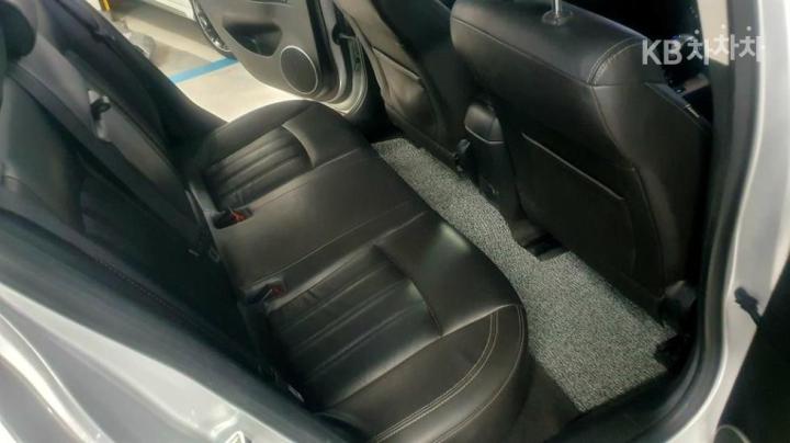 Chevrolet Cruze 1.8 LTZ+ Base Type 9
