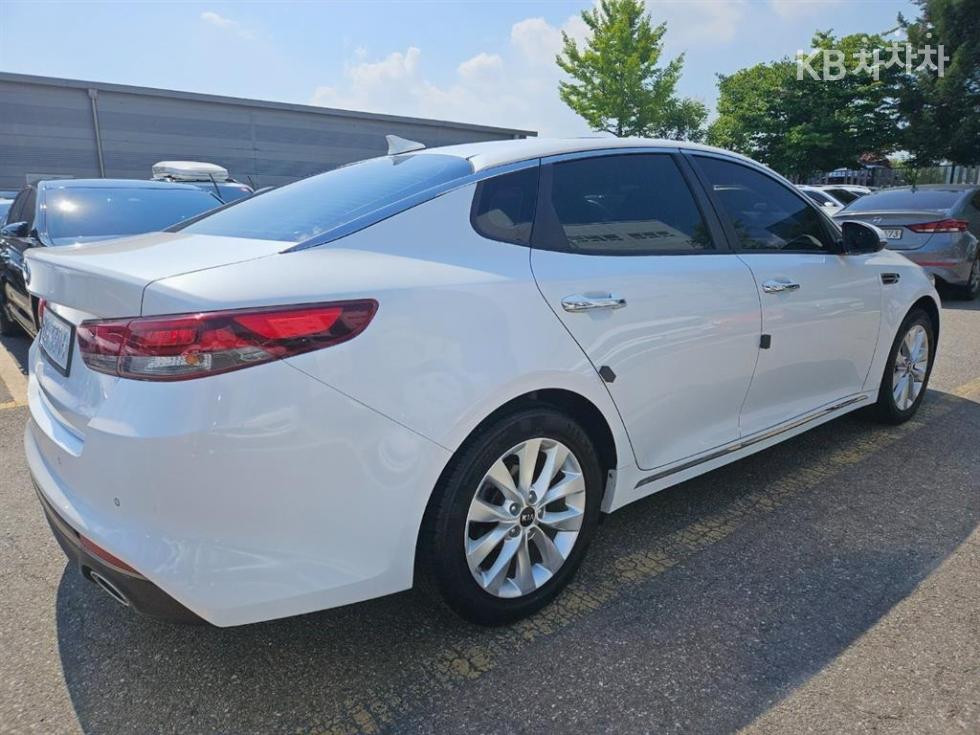 2016 - kia k5